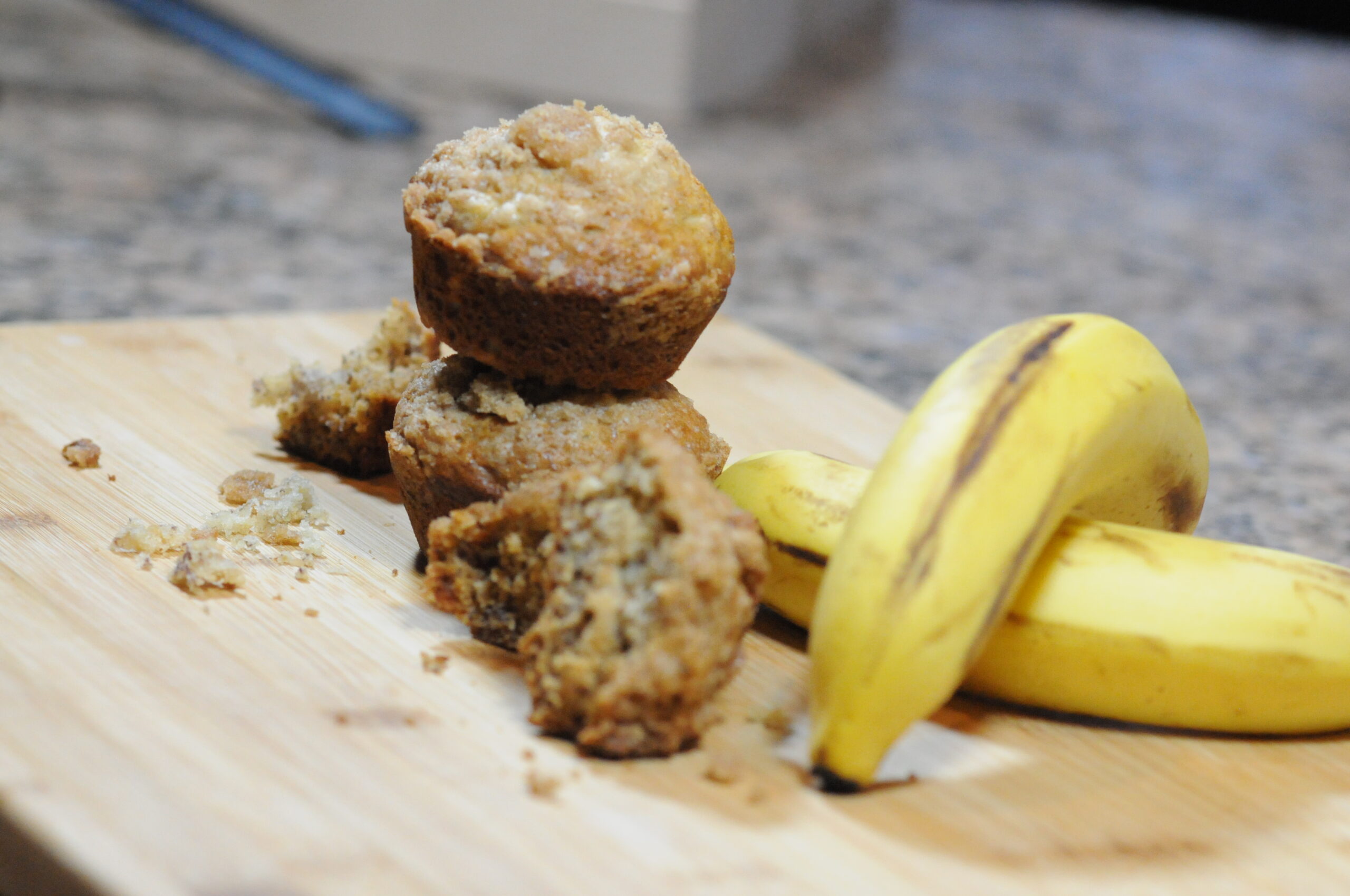Banana Muffins with Crumb Topping